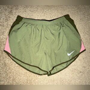 Nike Dri-FIT Athletic Running Shorts – Women’s Medium